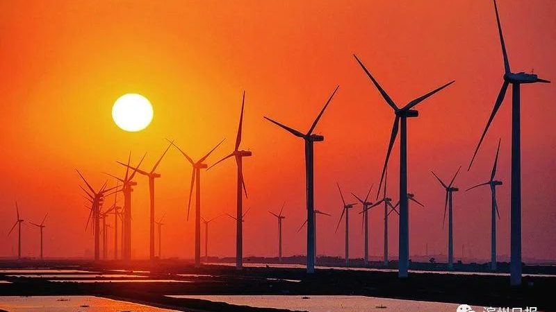 光伏逆变器两侧价格差的秘密：直流侧与交流侧分别贵在哪